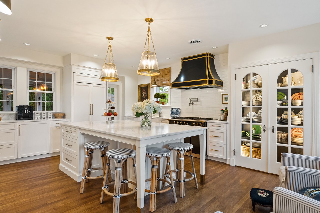 We’re Hiring! Real Estate Operations & Client Experience Manager