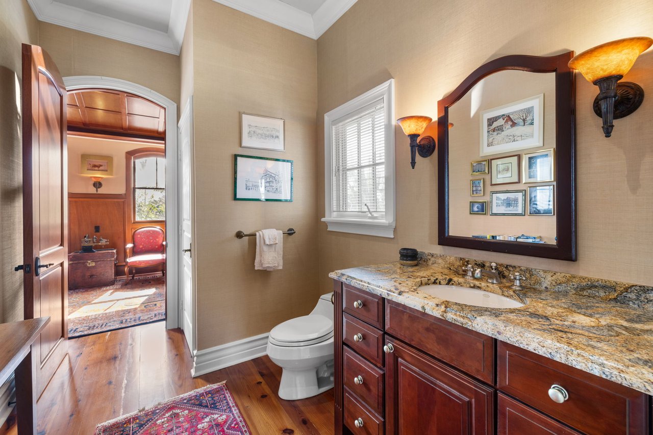 16475 Captiva Dr