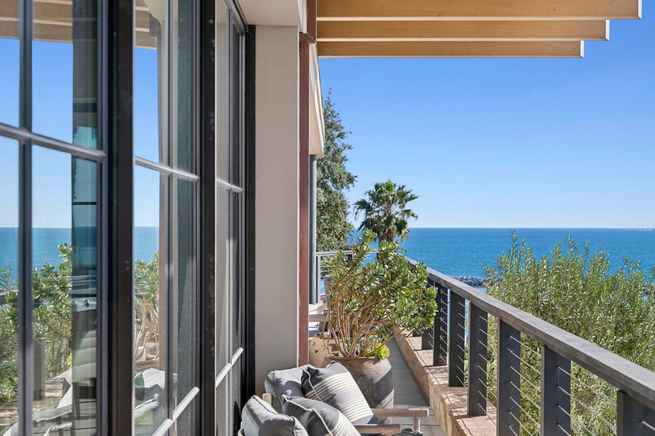 2804 Ocean