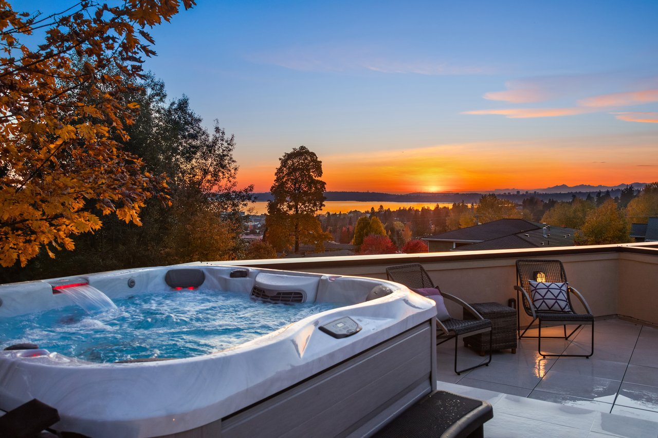 9228 112th Avenue NE