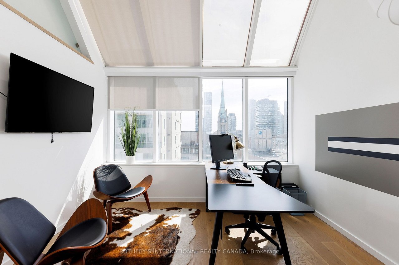 Rock Star King East Two-Storey Penthouse