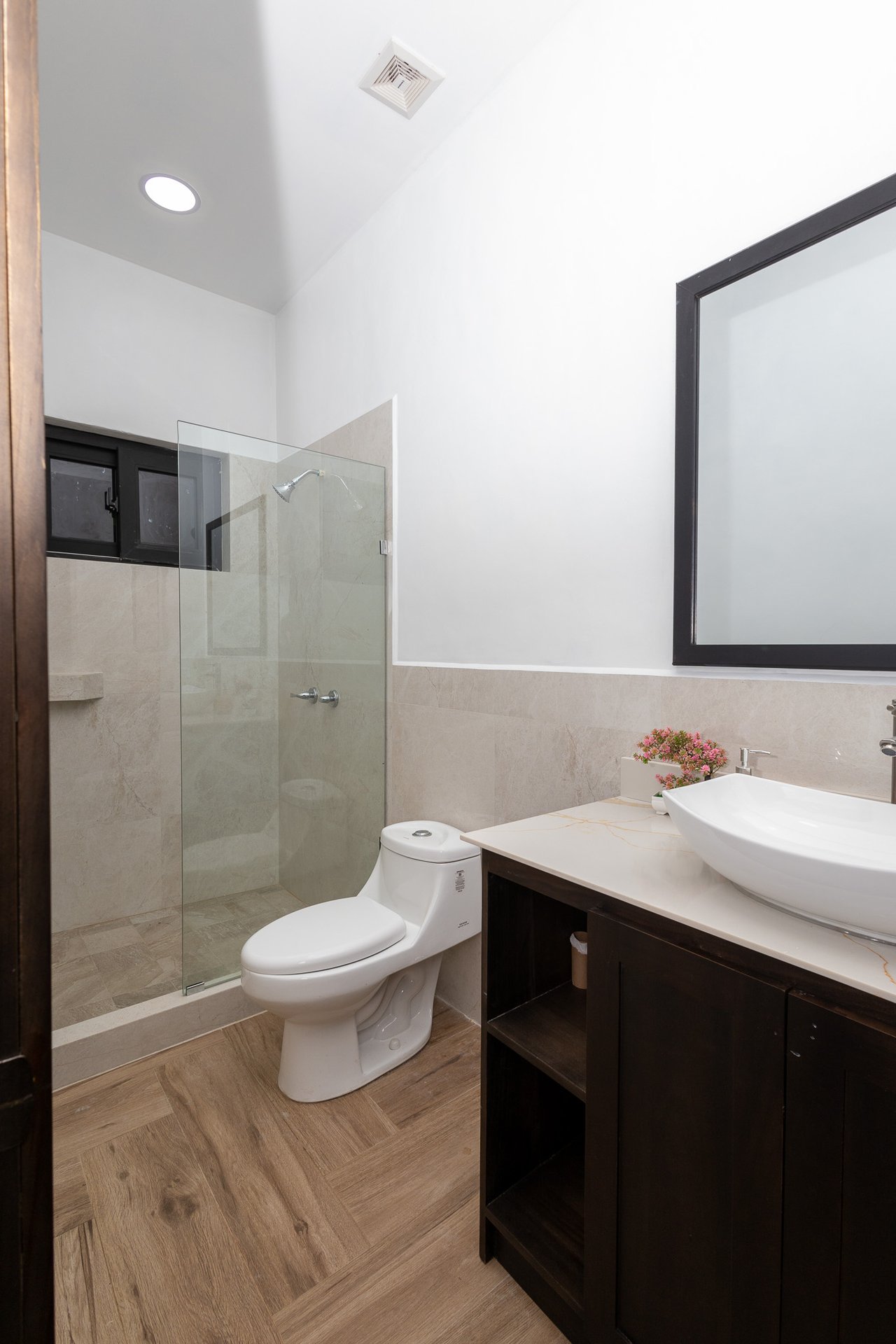 Forest Hill Home, Brass Hill