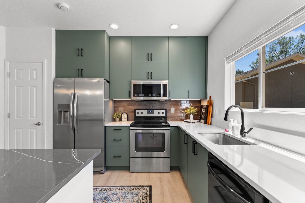 4706 Copeland Circle, #102