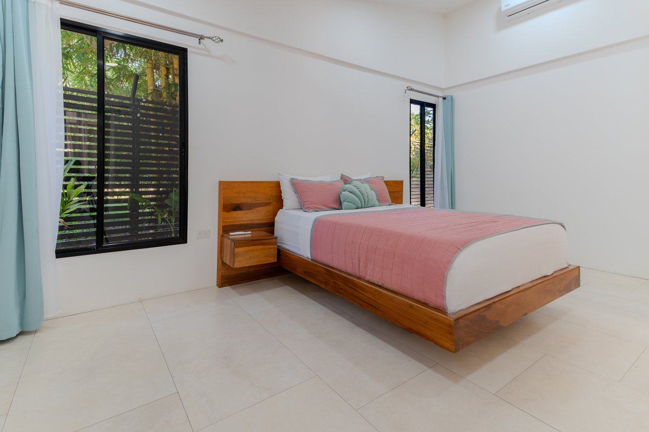 Location,Location, Location – 3-Bedroom Villa Steps from the Beach