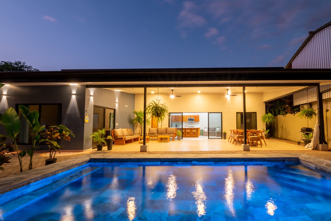 Modern Coastal Luxury: New 3-Bedroom Home Steps from South Pacific Beach