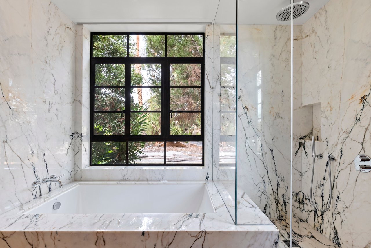 634 Milwood Ave, Venice 