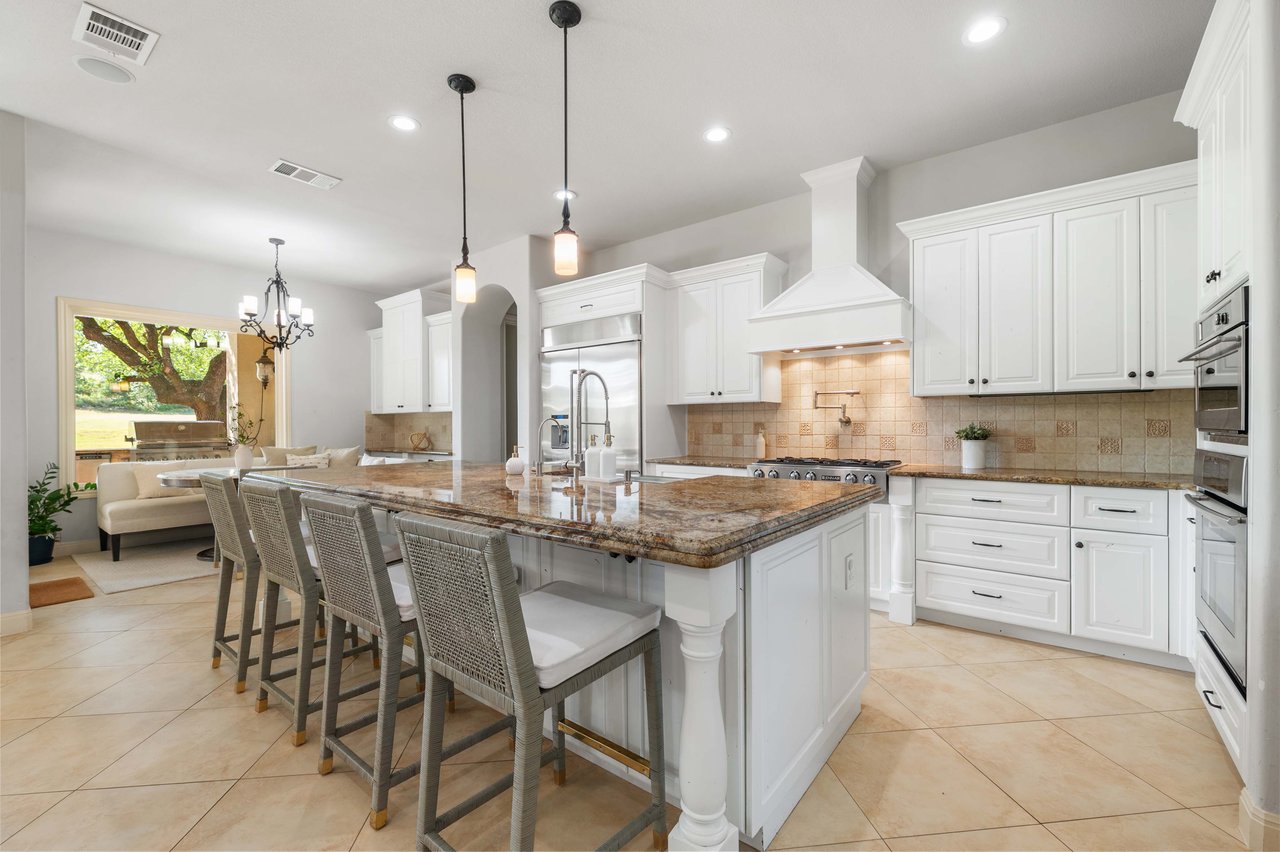 107 Bella Strada Cove