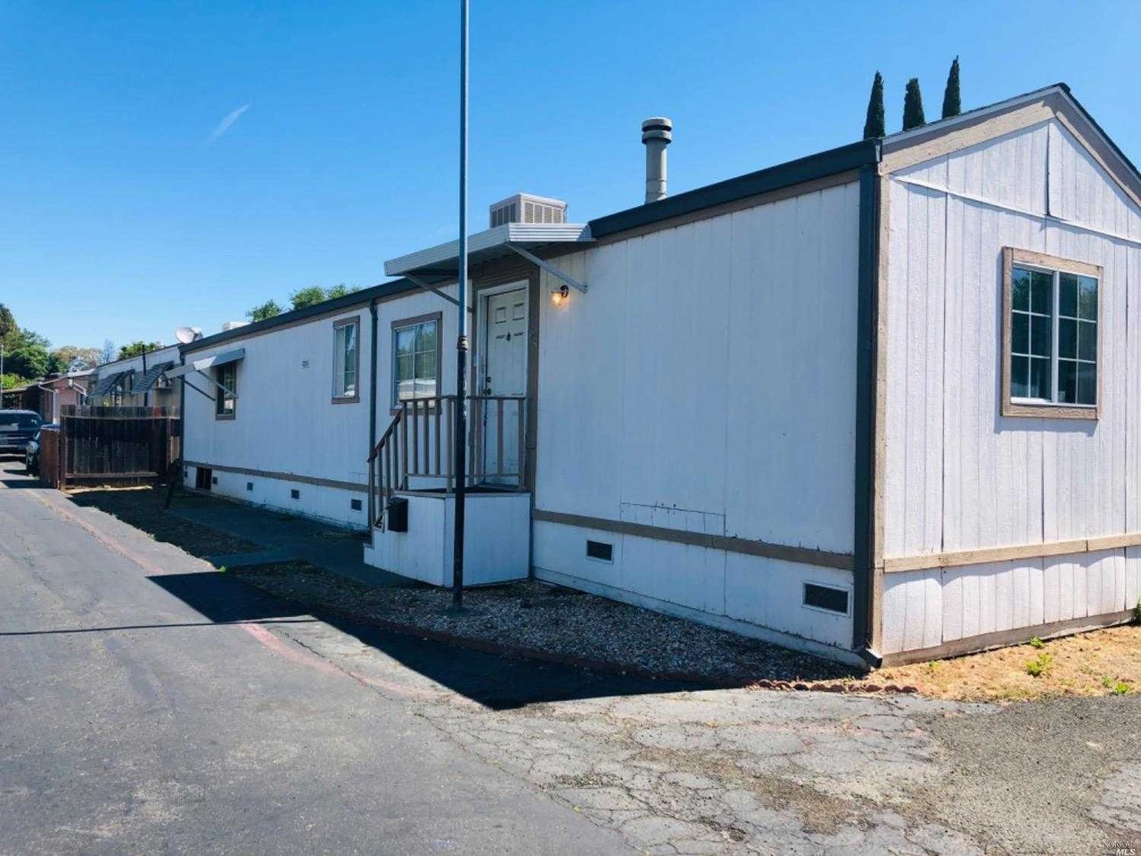 65 Balboa Ct