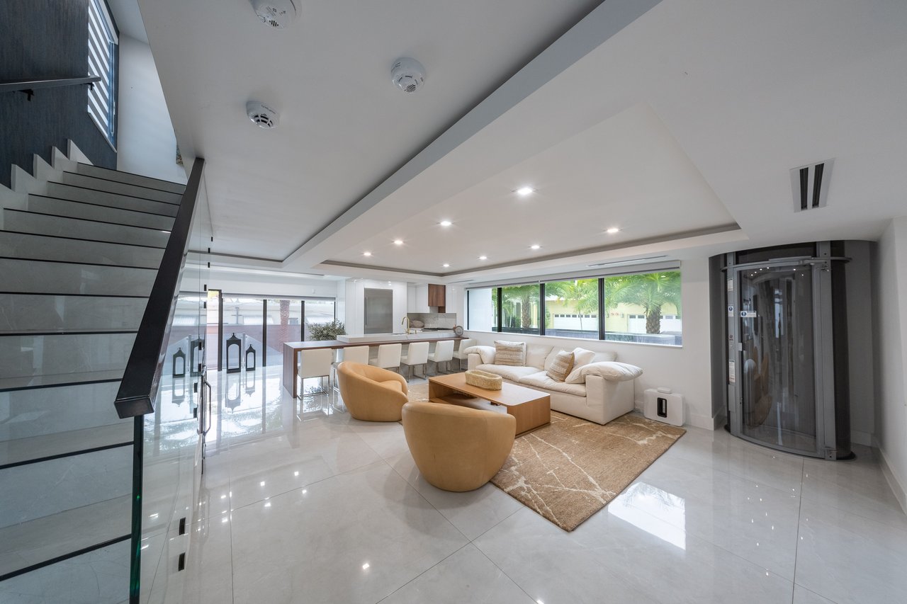 5601 N ocean