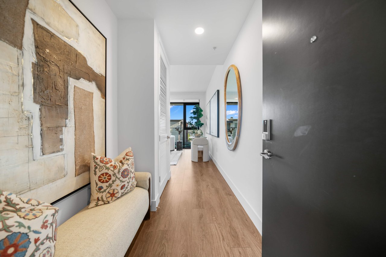 218 N El Molino #415 