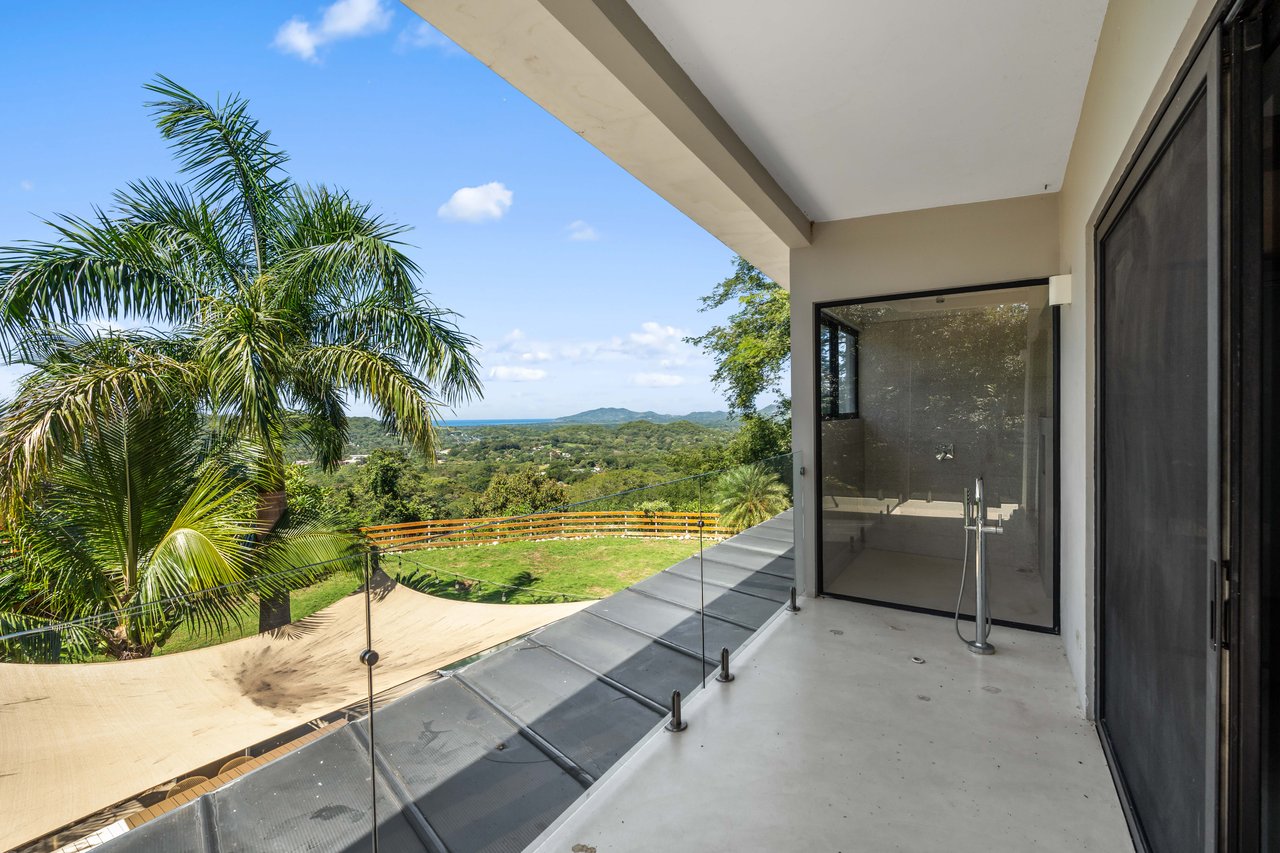 Casa Siempre Surfeando | Ocean Views + 1.45 Acres