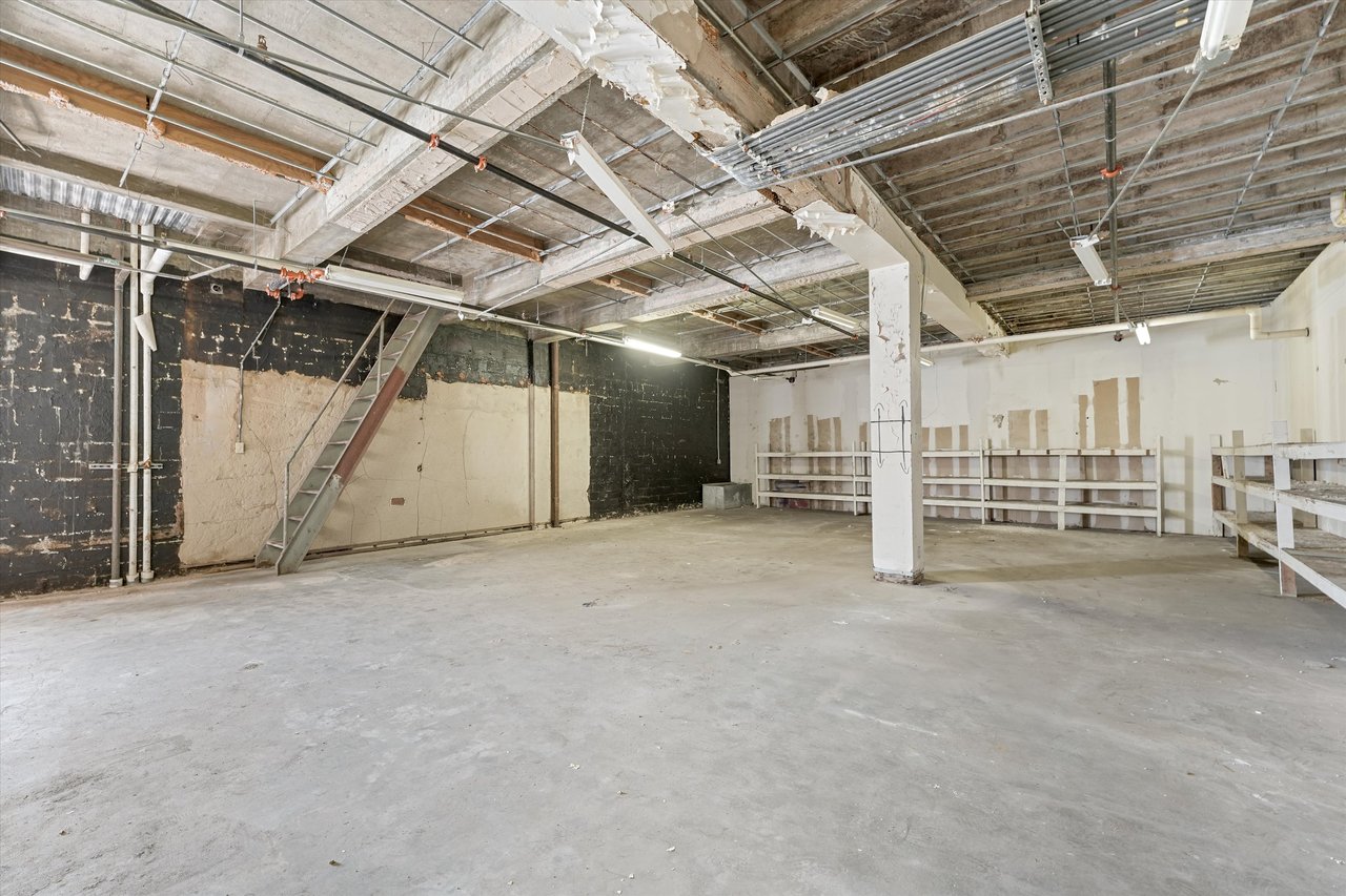 1940 Old Sears Building