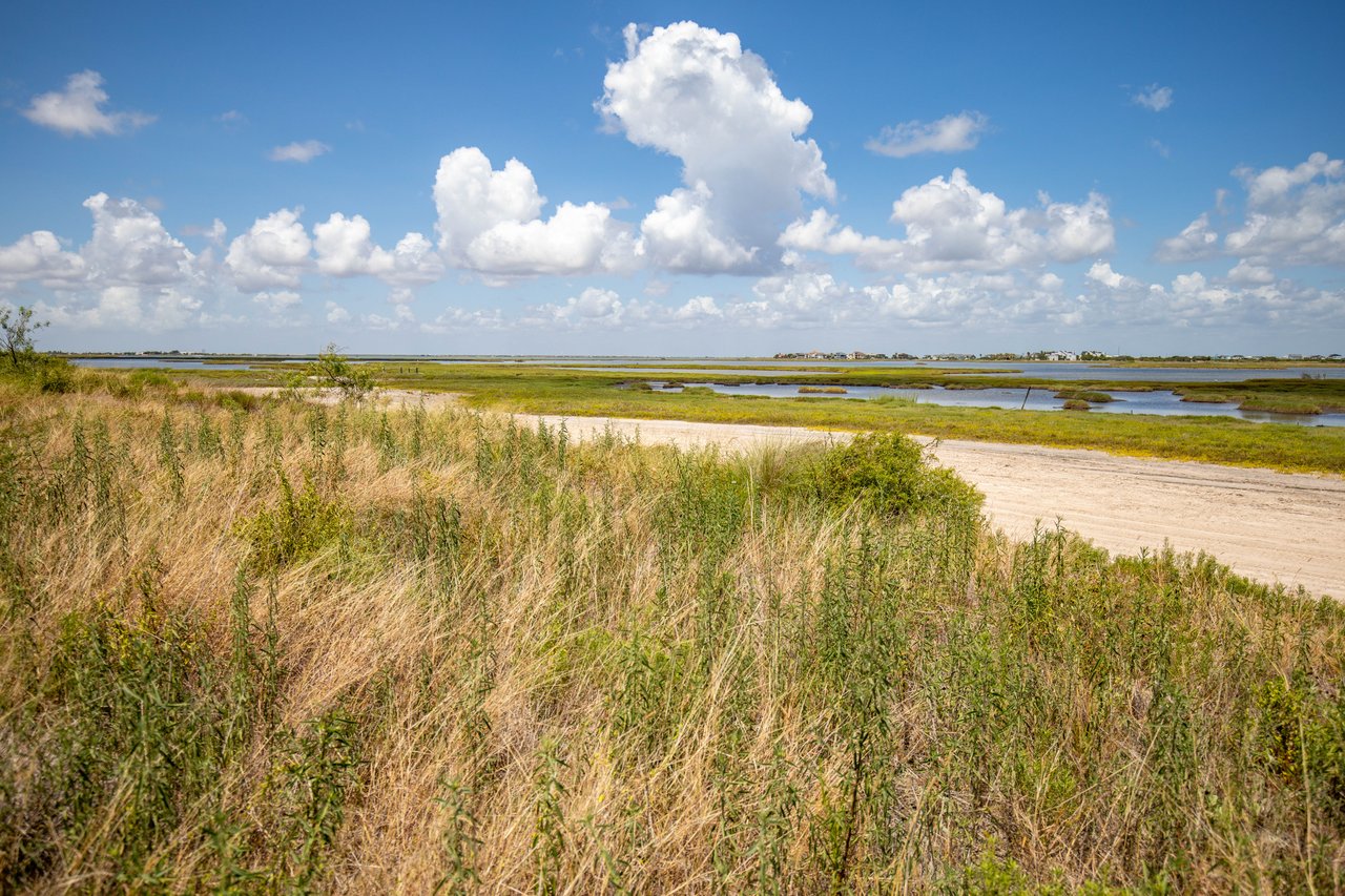Cape Velero Drive 60 | Development Opportunity | 60± Acres | Rockport, TX