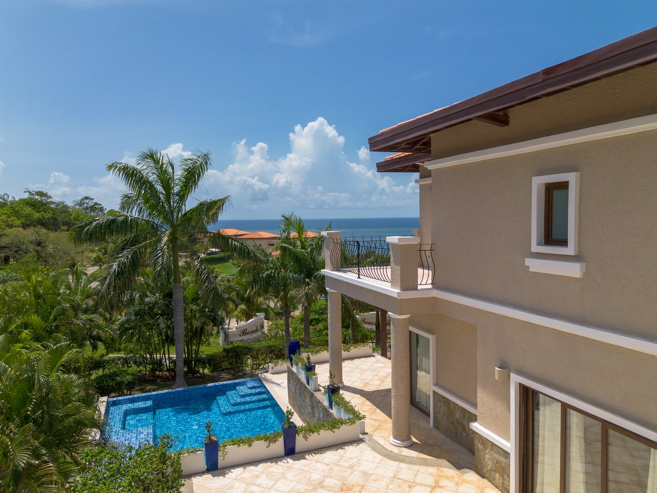 Pearl Ct., Villa 1103