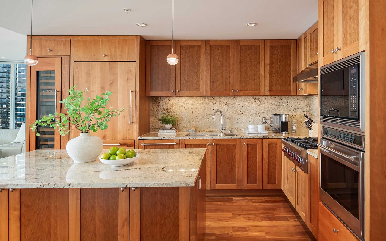 The Vibrant Downtown Lifestyle Awaits at Bellevue Towers