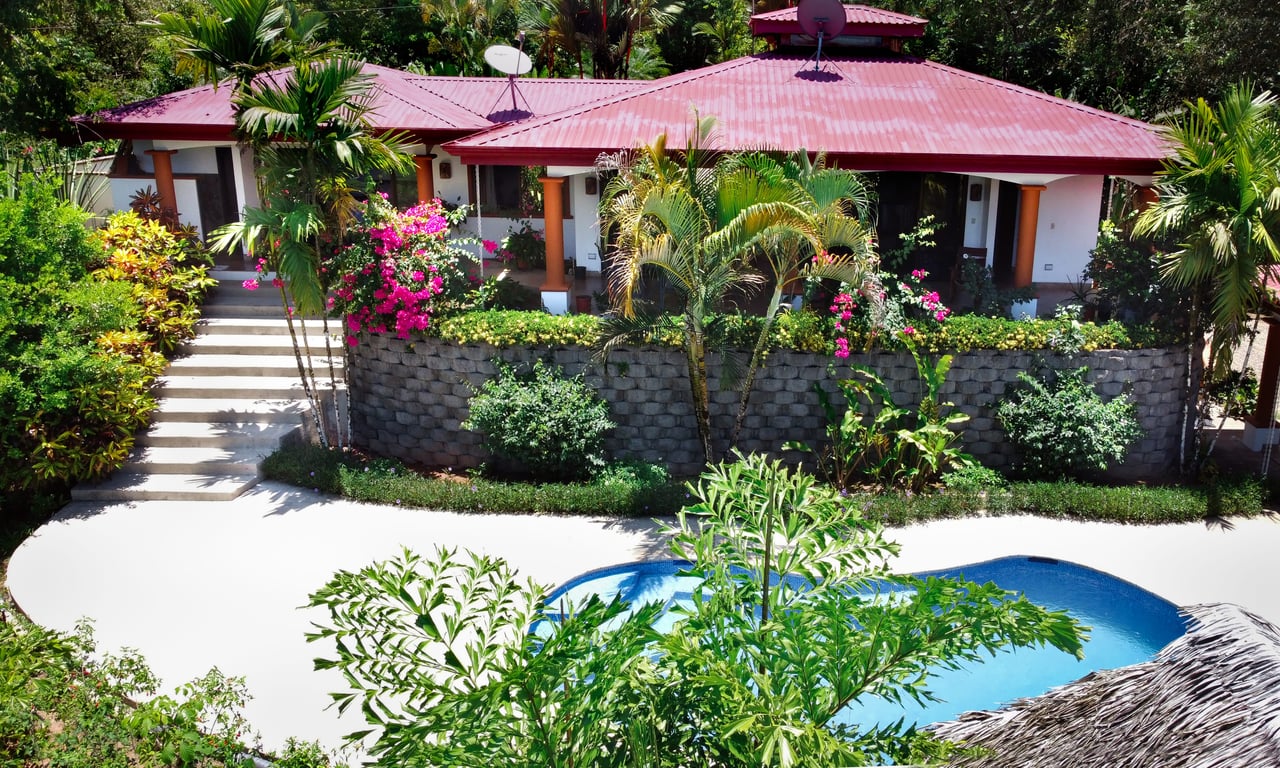 Stunning Ocean View Sanctuary Home in Chontales