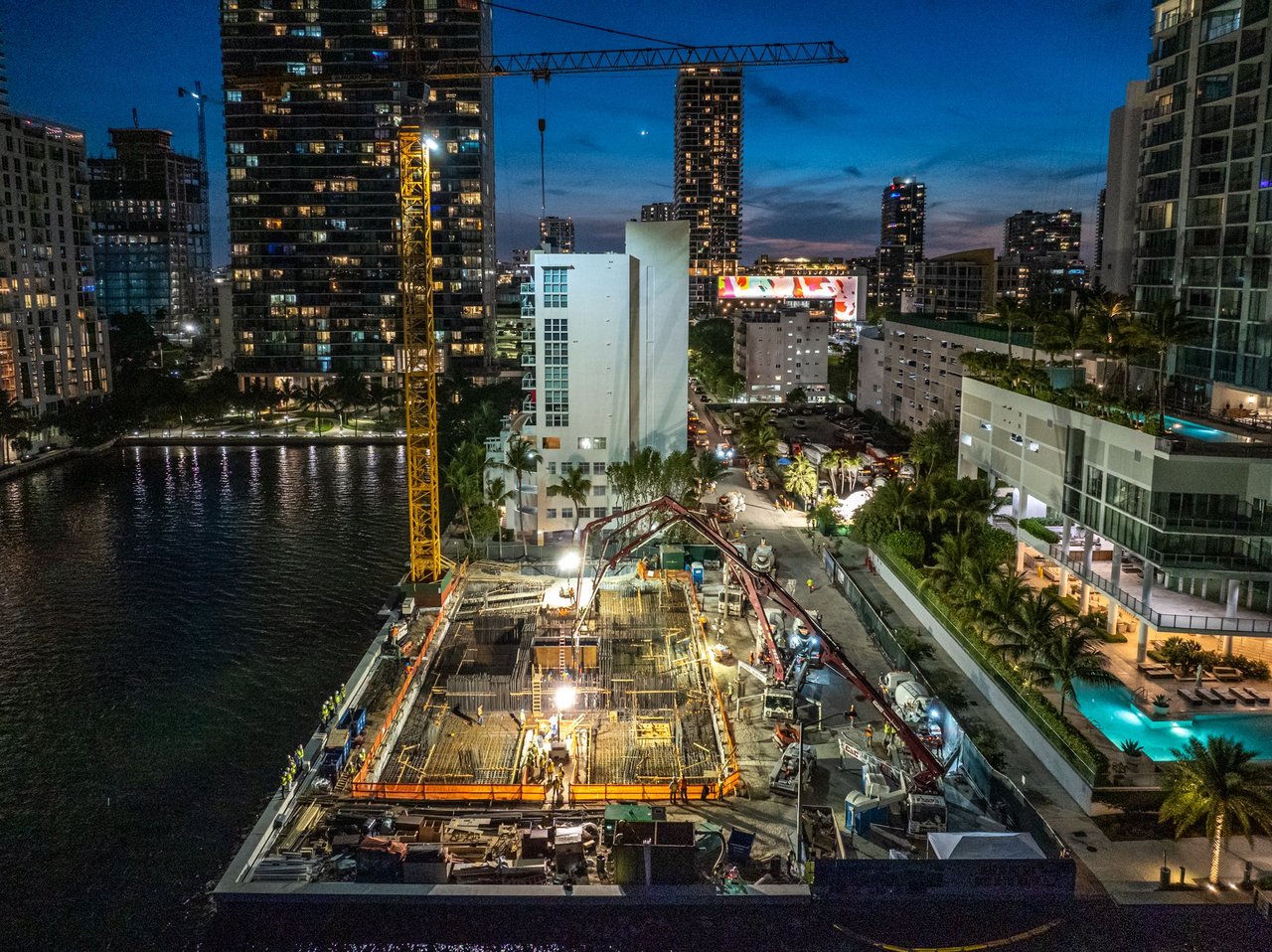 June 2025 | Villa Miami Finishes Concrete Pour on Iconic Edgewater Waterfront Tower
