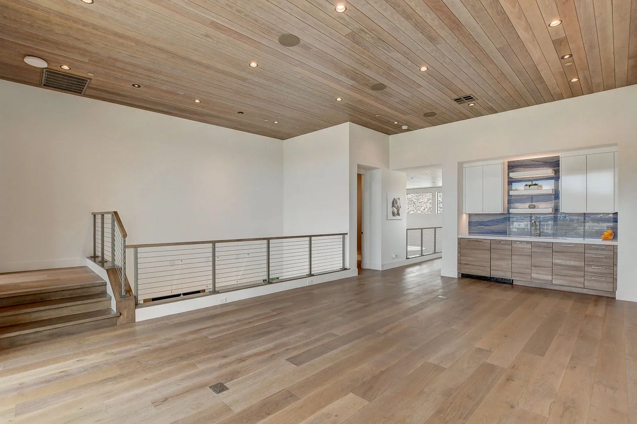 Modern Model Home for Sale in MacDonald Highlands