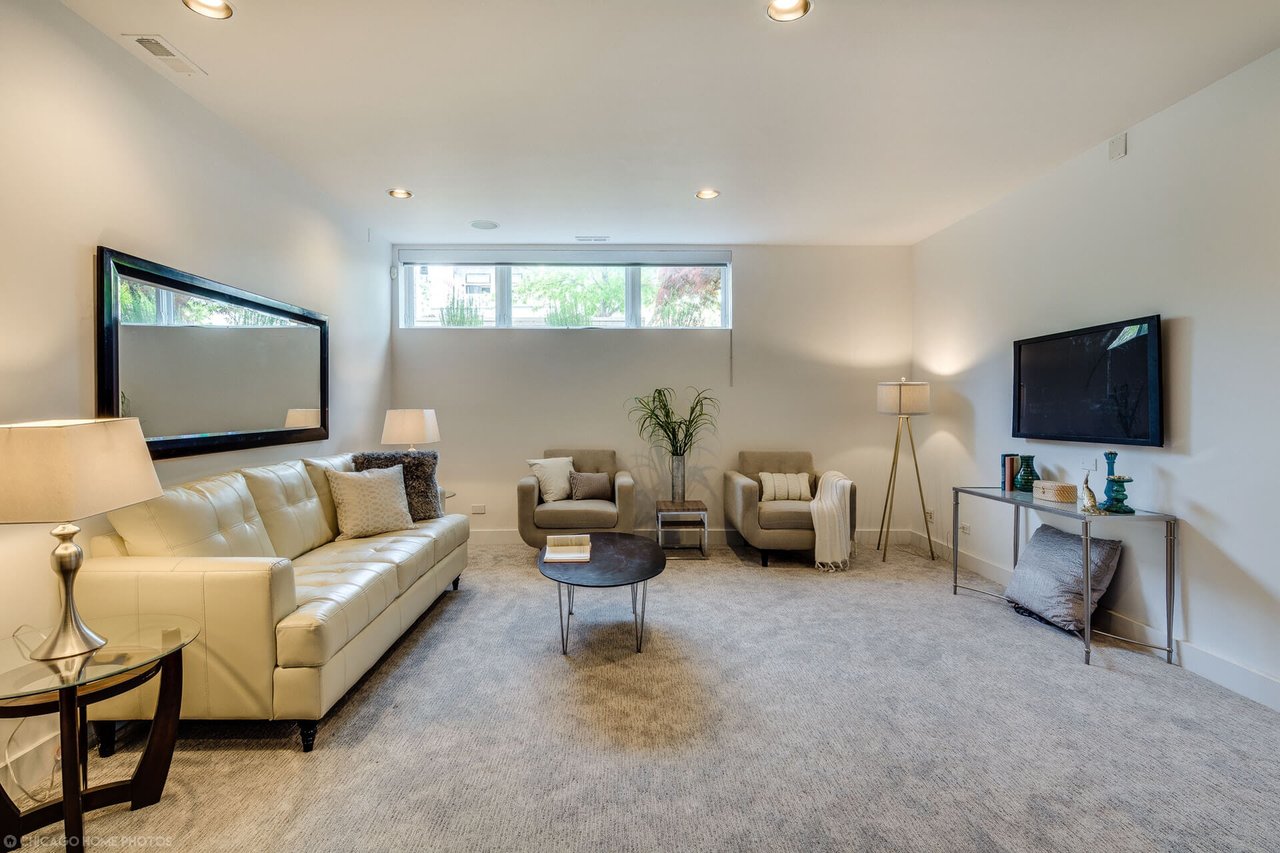 2323 West Erie | $1,175,000