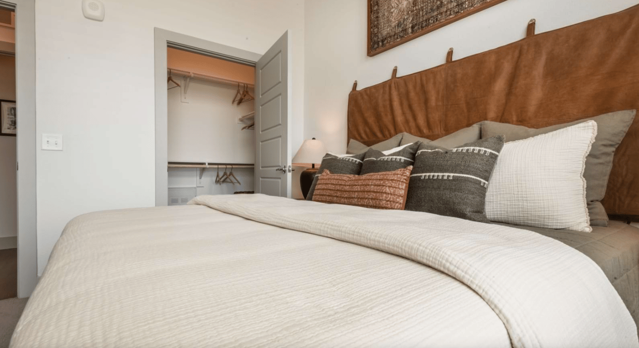 Up to 10 Weeks Free on select units