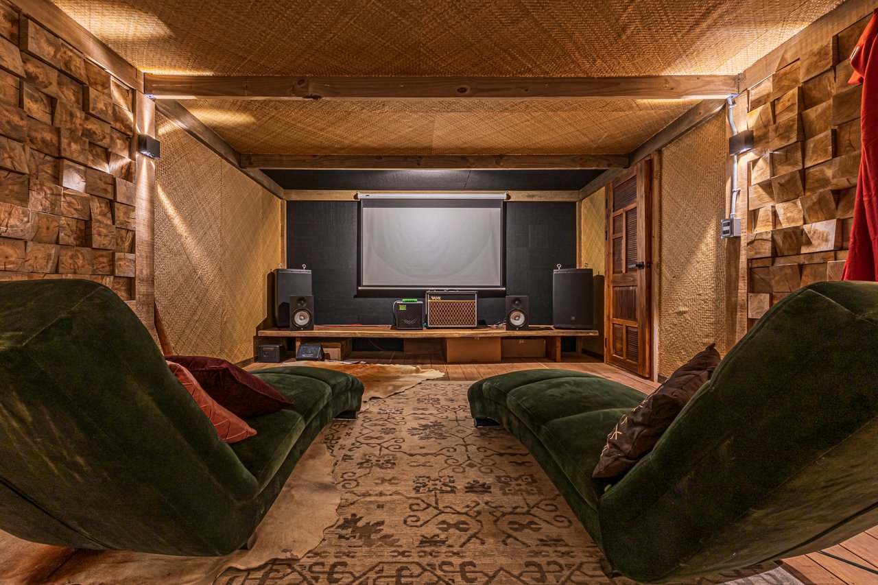 2.56 ACRES – 3 Bedroom Artistic Architectural Masterpiece, Recording Studio, Ocean View, Pool, 1 Bedroom Guest House!!!