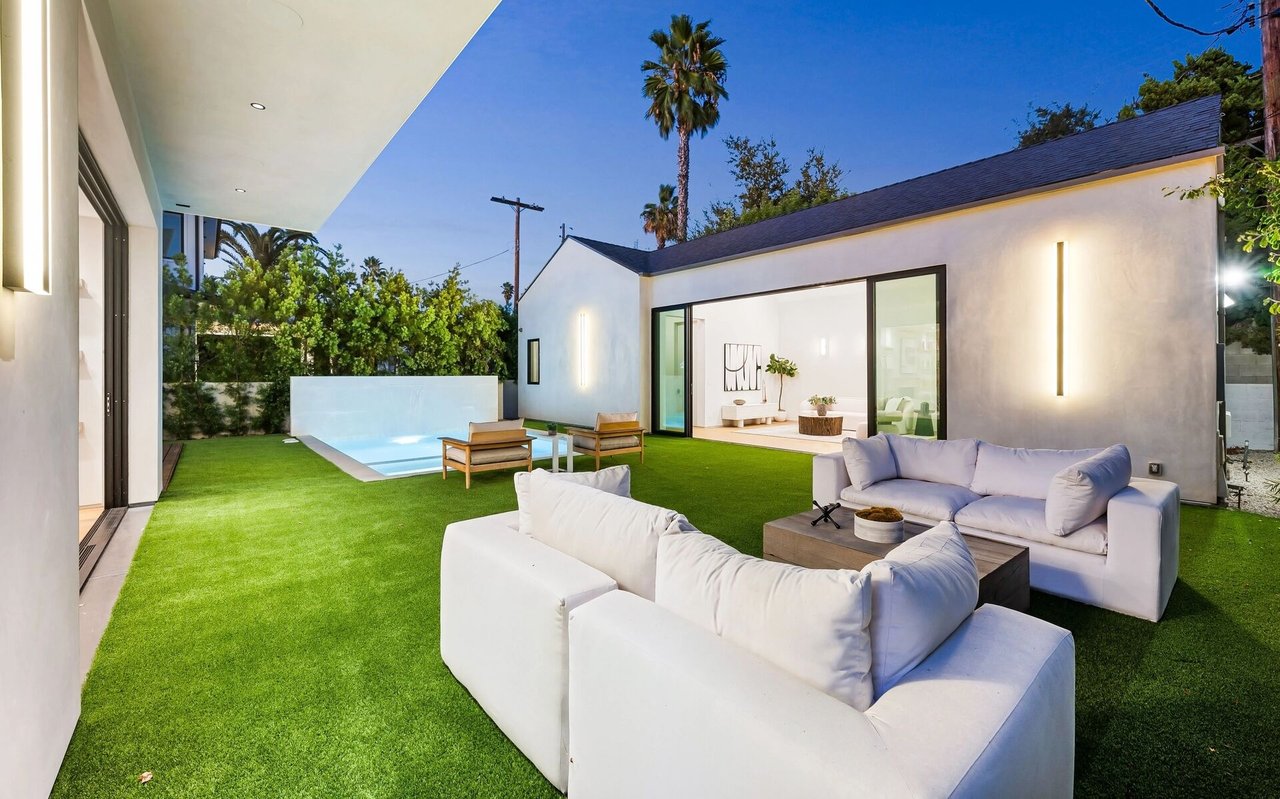 Improve Your Curb Appeal With These Fall Lawn Care Tips