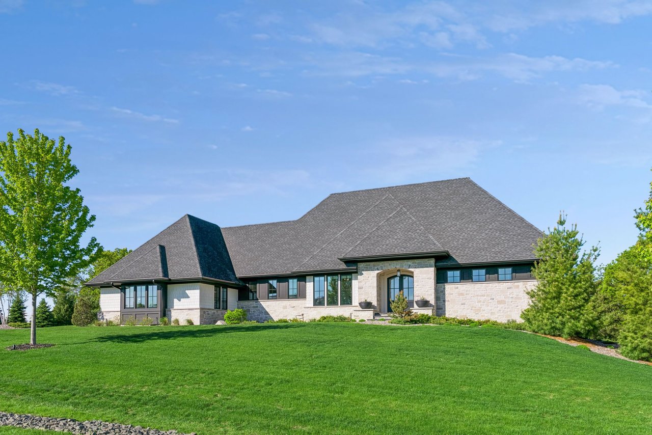 2888 Deer Hill Road, Medina