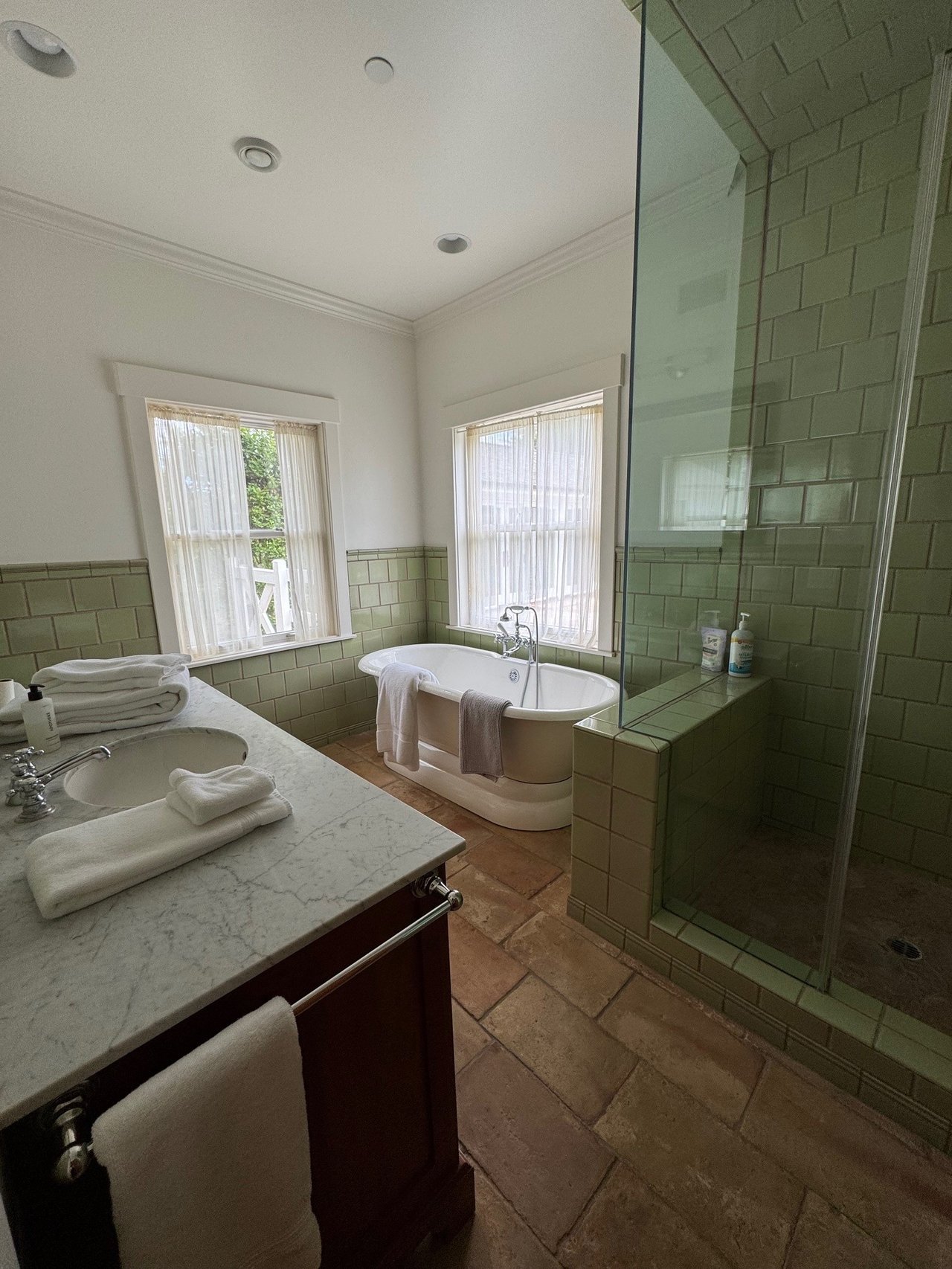Country Farmhouse for Rent