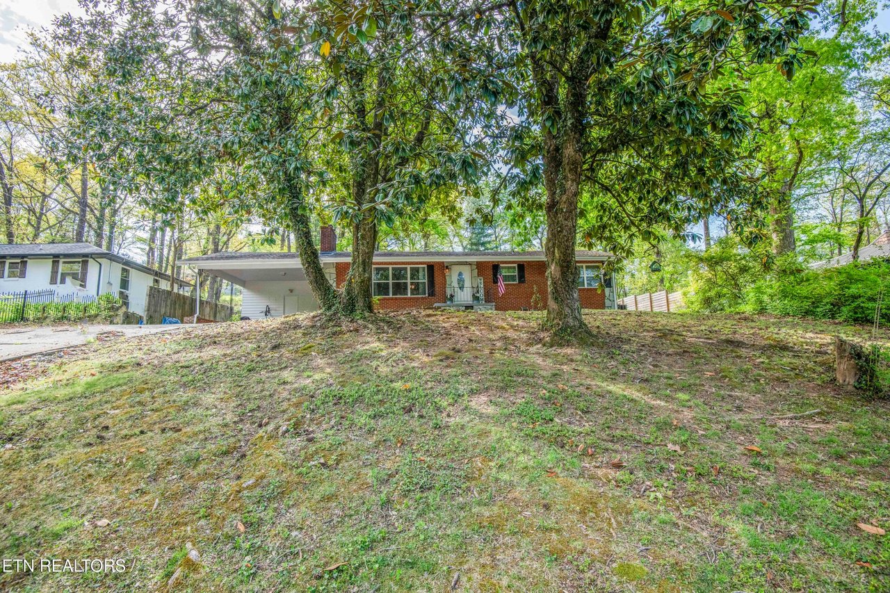 1212 Pilleaux Dr