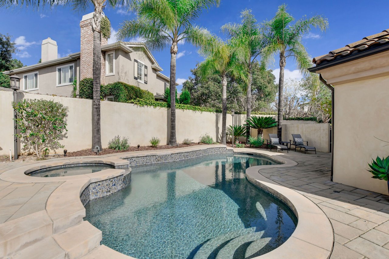 7179 Las Brisas