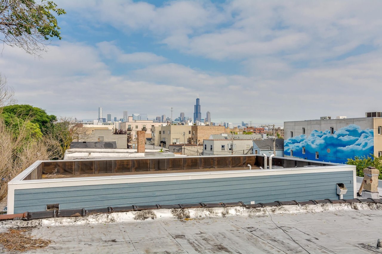 2107 West Race Ave | $1,050,000