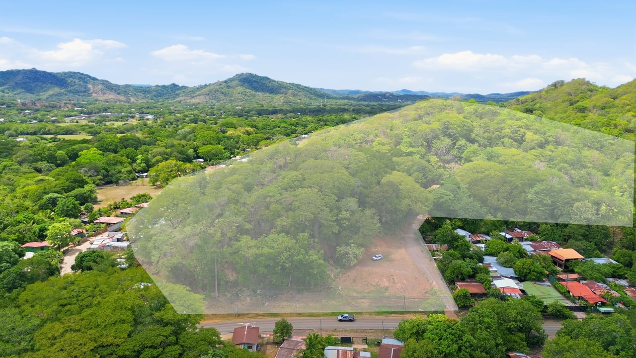 Development Parcel - Valley views - Matapalo