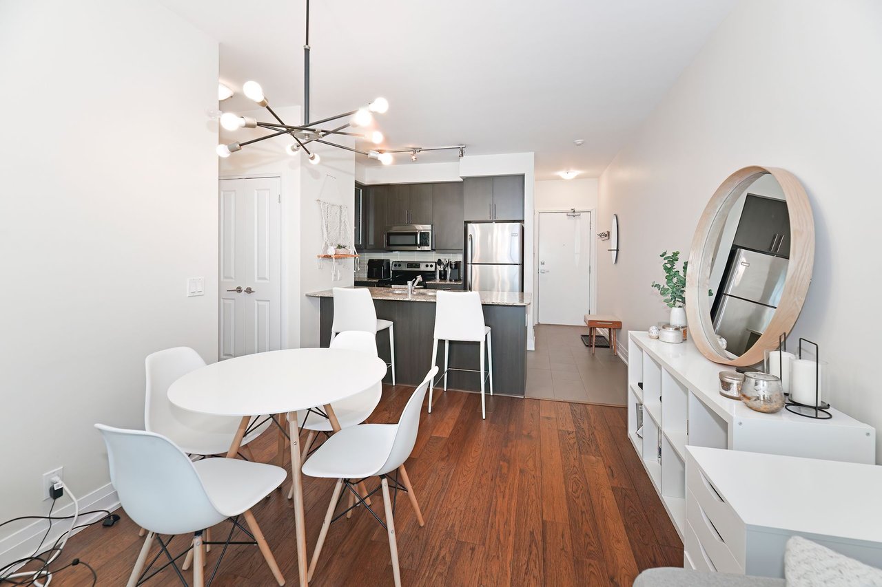 530 St Clair Ave W Unit: 1605