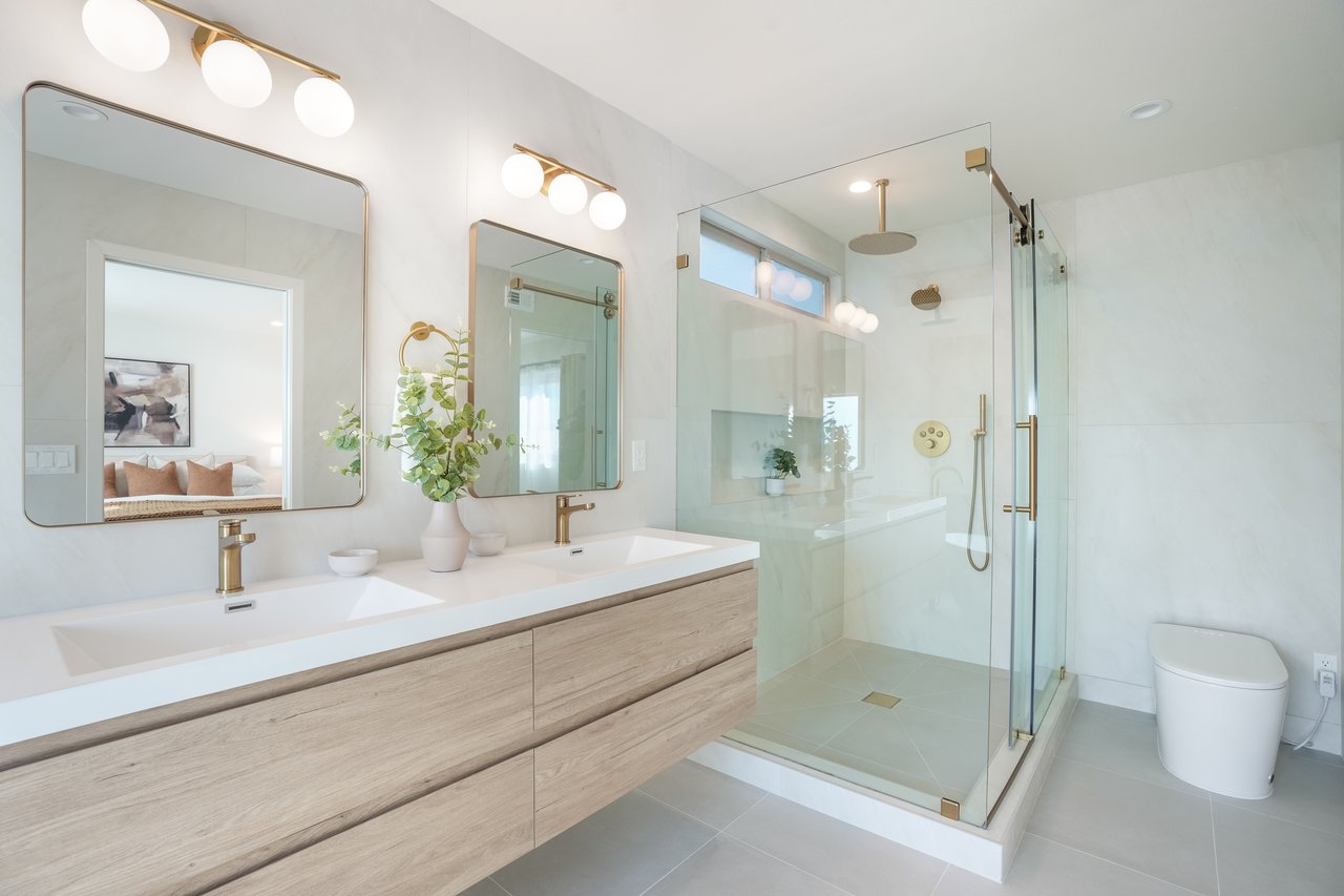 25802 Sycamore Ln, Laguna Hills, CA 92653