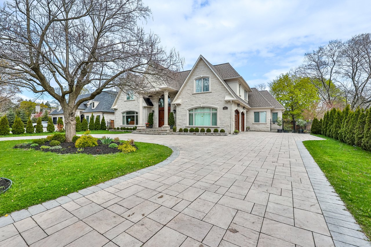 1511 Broadmoor Ave