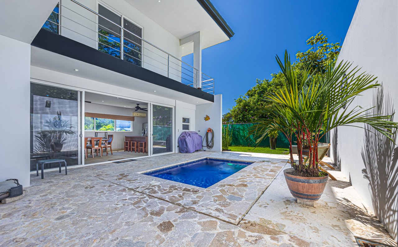 Elegant Tropical Villa Steps from Playa Hermosa – Gated Community