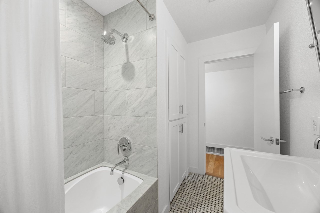 5704 Trailridge