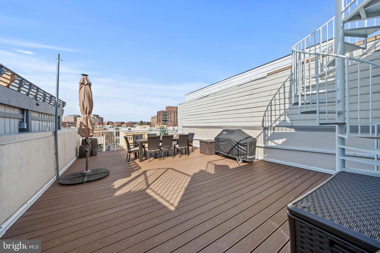 2448 Ontario Rd NW, Unit 4