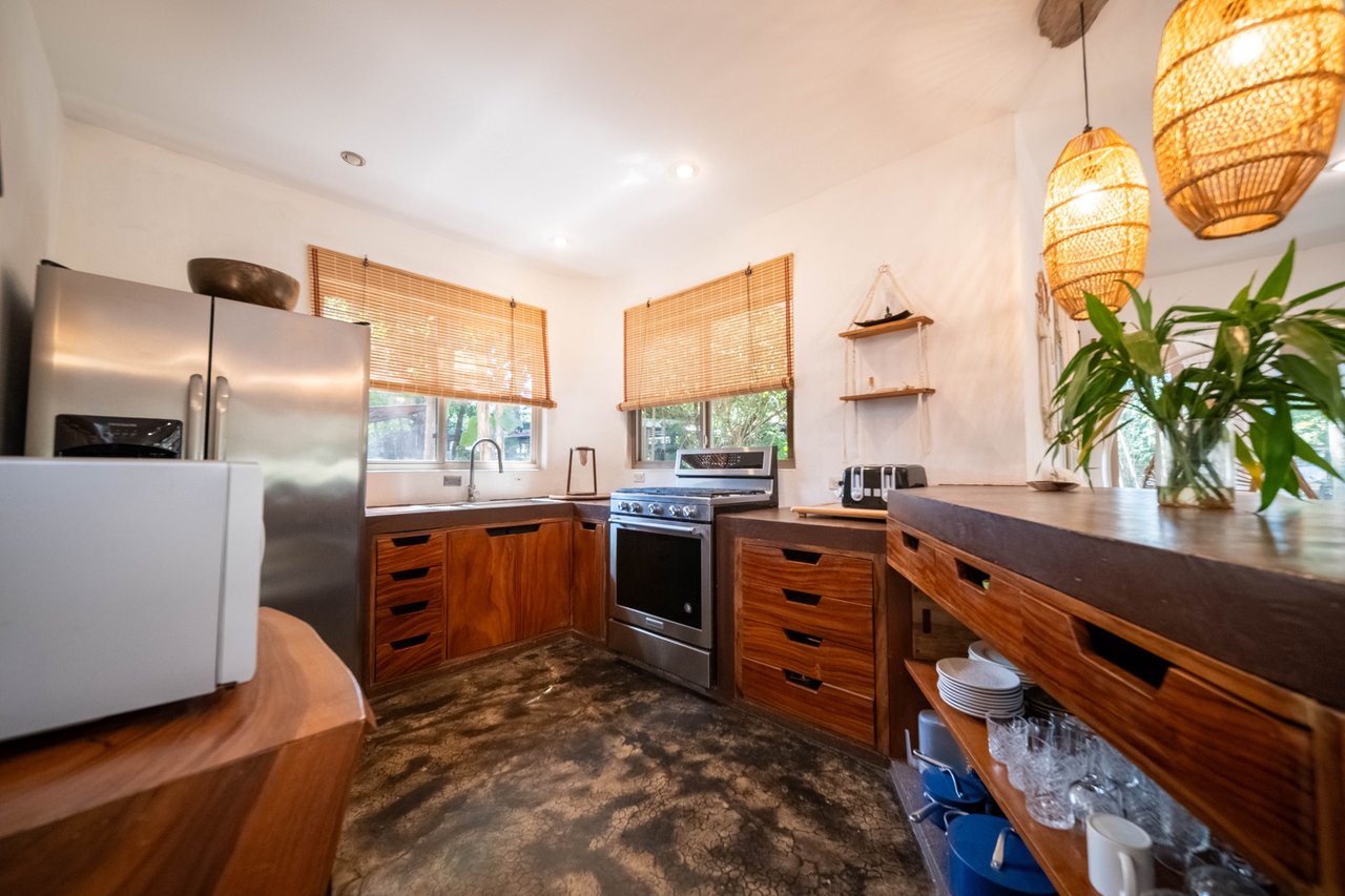 Hotel Curiol | Turnkey Boutique Jungle Hotel with Restaurant & Bar in Potrero