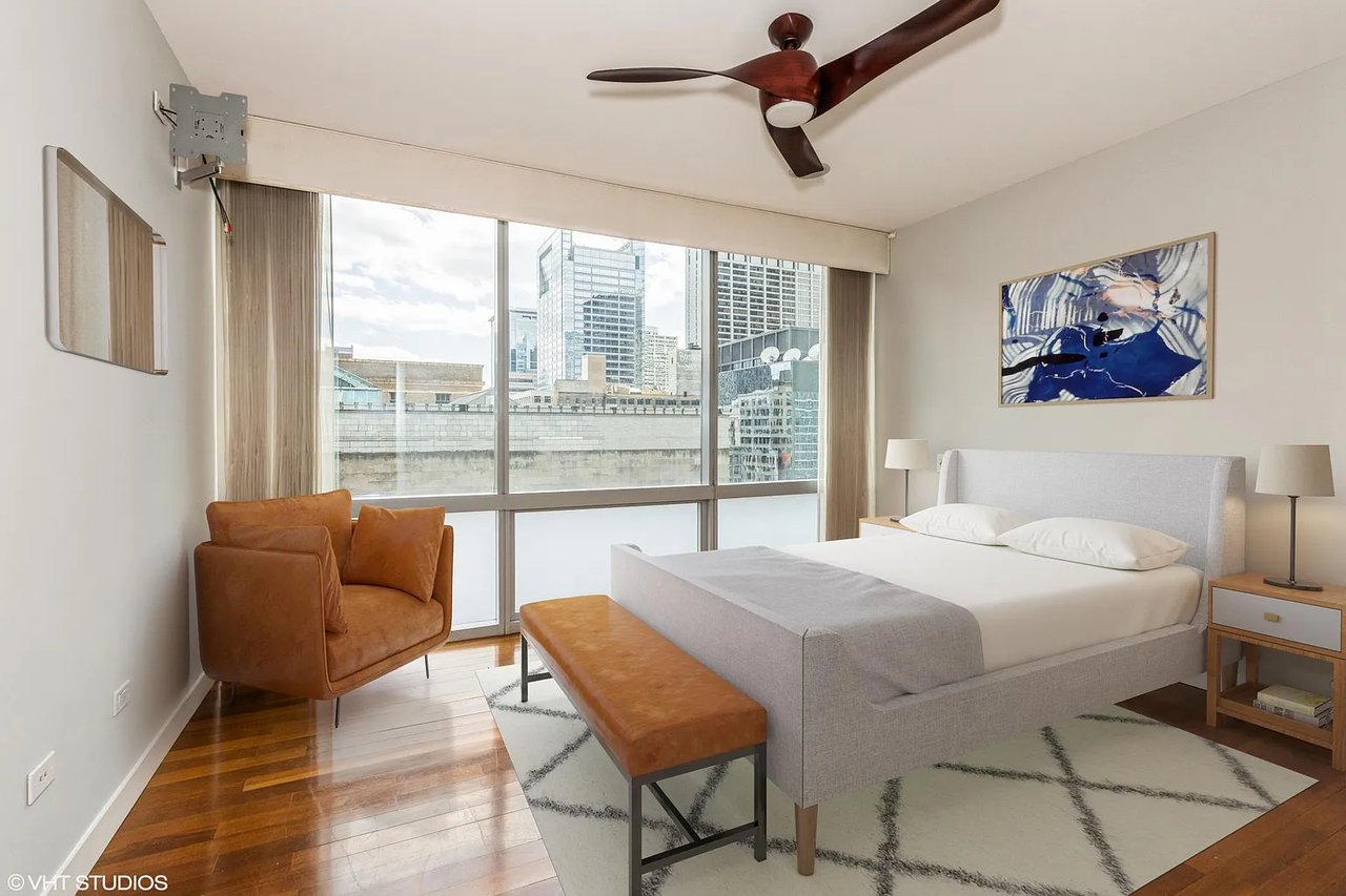 8 E Randolph St UNIT 1608