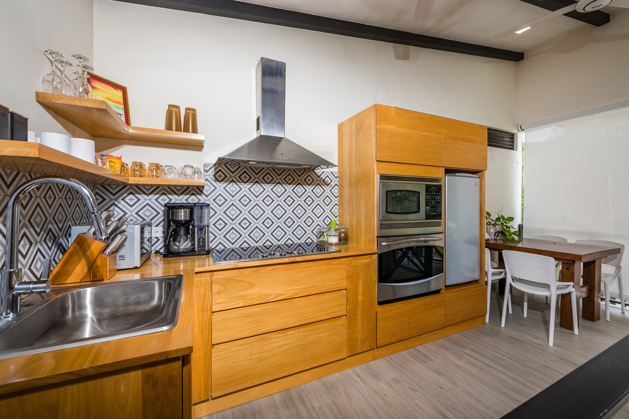 Casa Cielo | Luxurious Multifunctional Estate with Main House, Apartments, and Pool in Guanacaste!