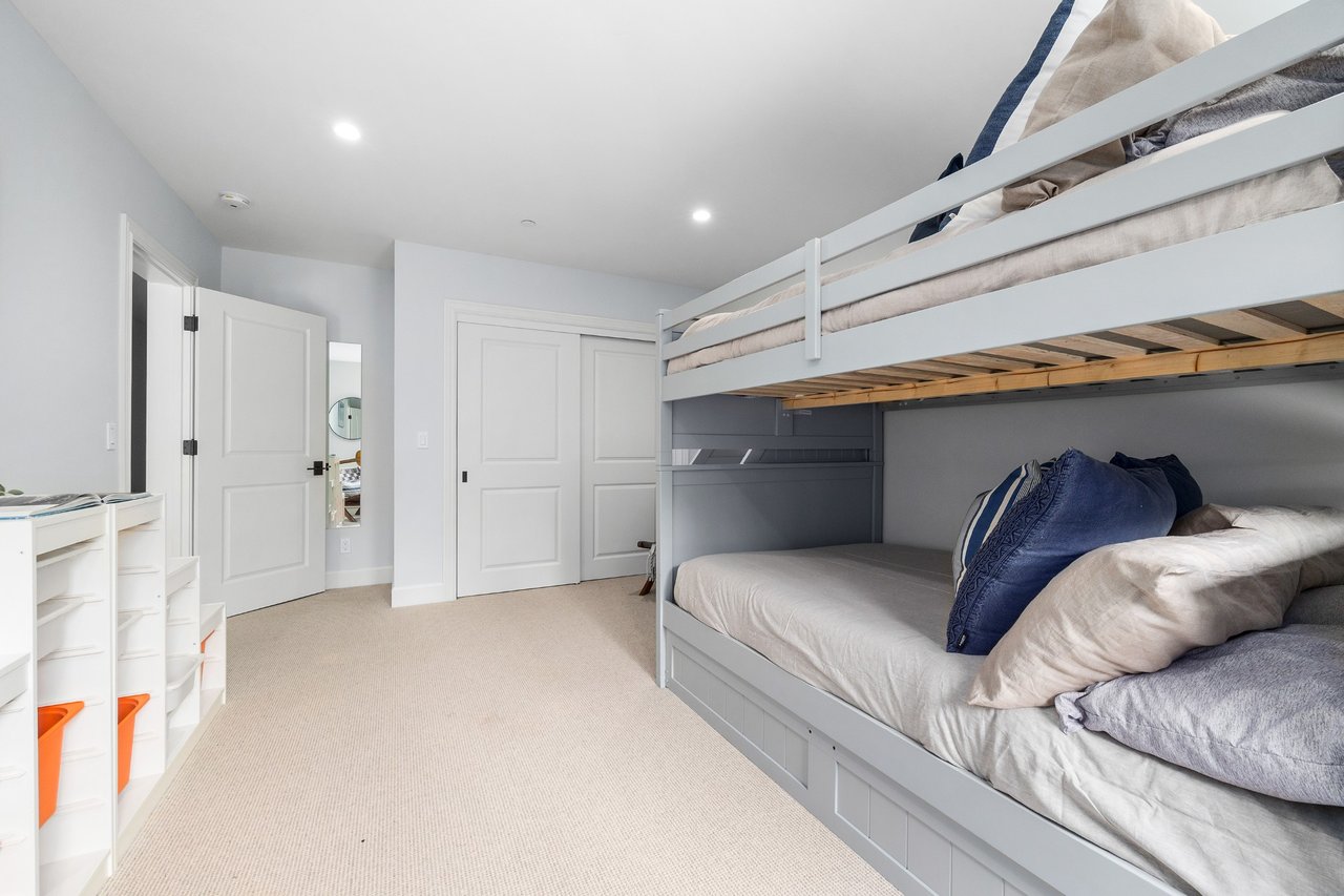124 Lagunitas Court