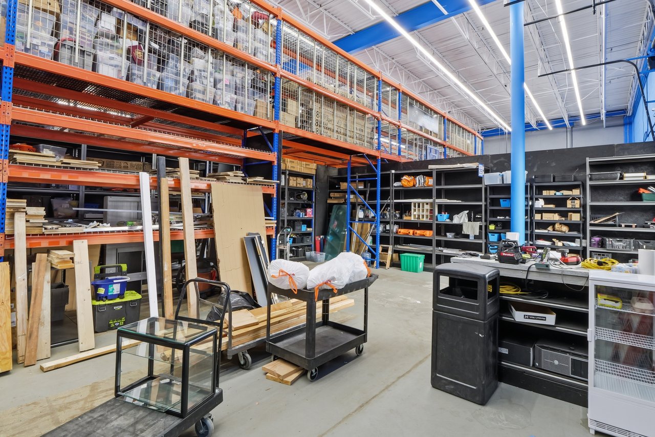 Cannabis-Approved Industrial Opportunity | 10,000 SF