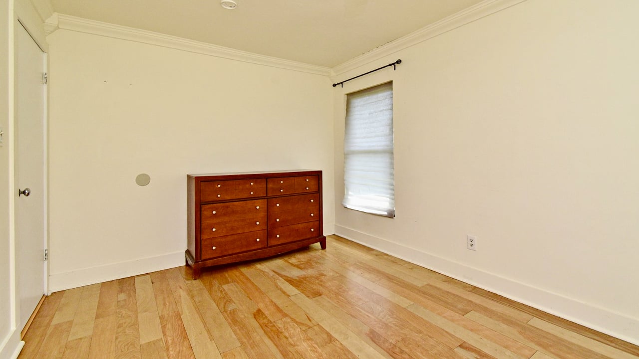Three-Bedroom for Lease in Orlando's Bay Lakes Neighborhood