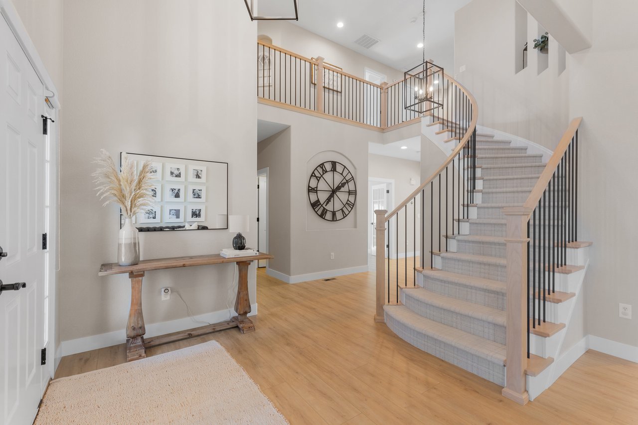 4823 Craftsman Drive