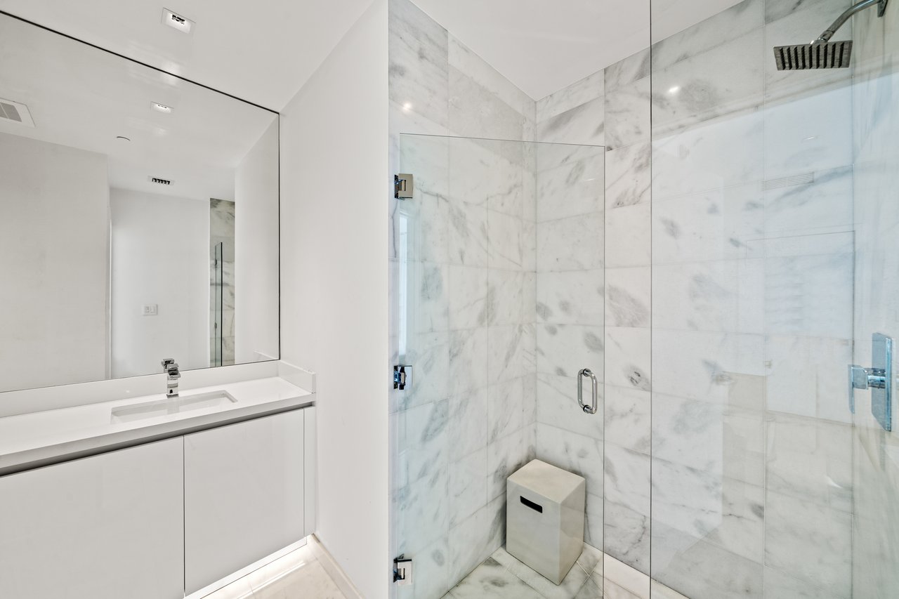 Marea Penthouse 2