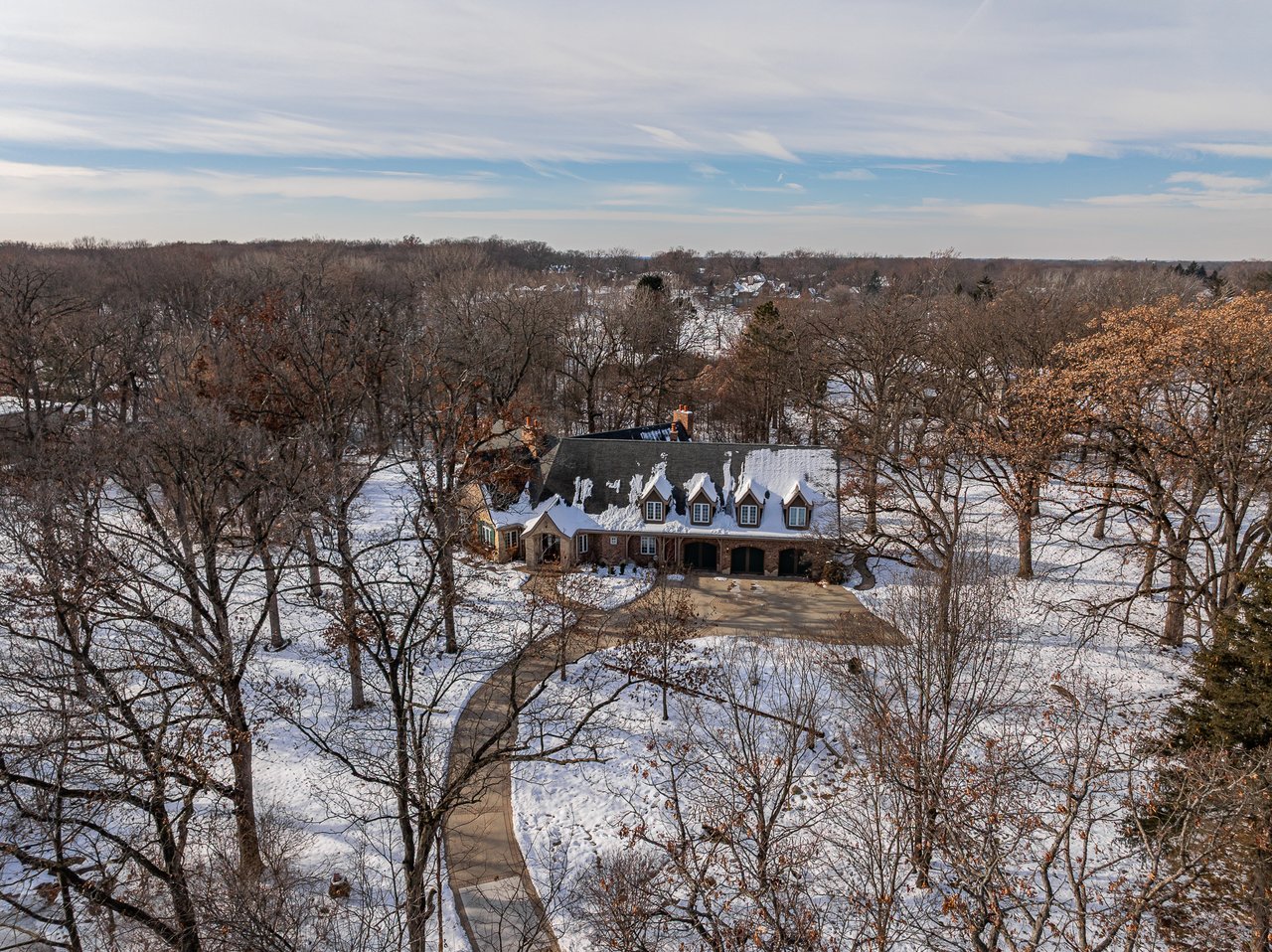 7S460 Donwood Dr, Naperville