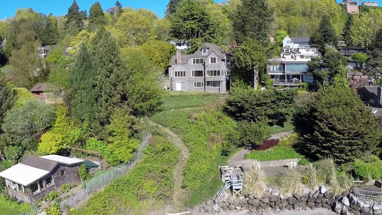 4735 W Bertona St, Seattle 98199