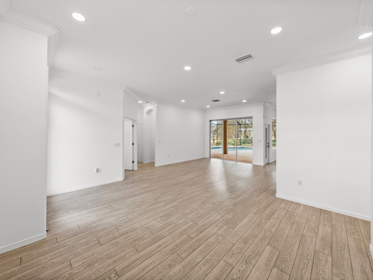 12632 OAK HOLLOW CT