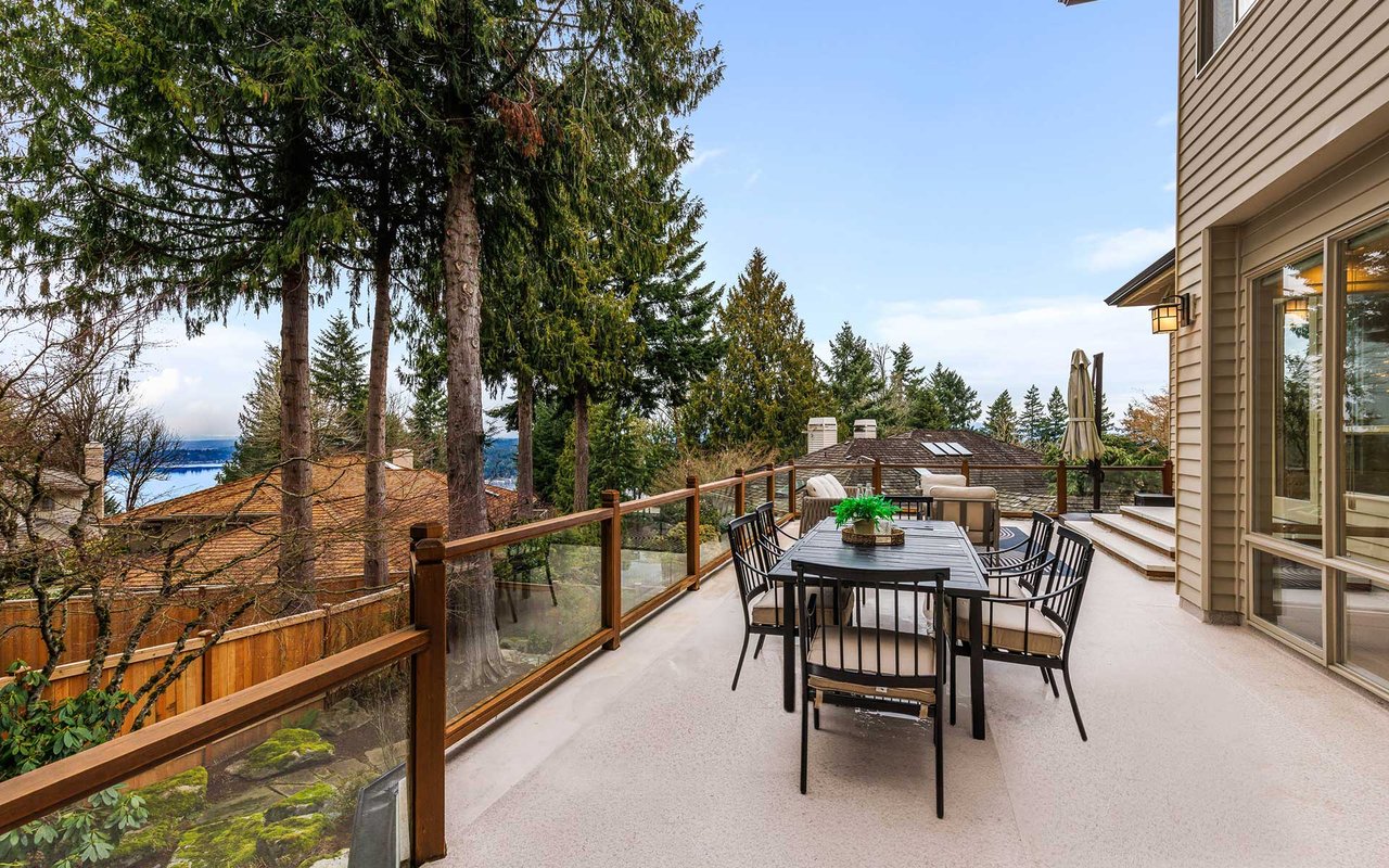 Custom-Built Lochwood-Lozier Home in Montreux